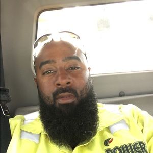 Meet your Posher, Clint